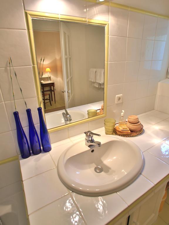 Domaine La Carraire Bed and Breakfast Lauris Værelse billede